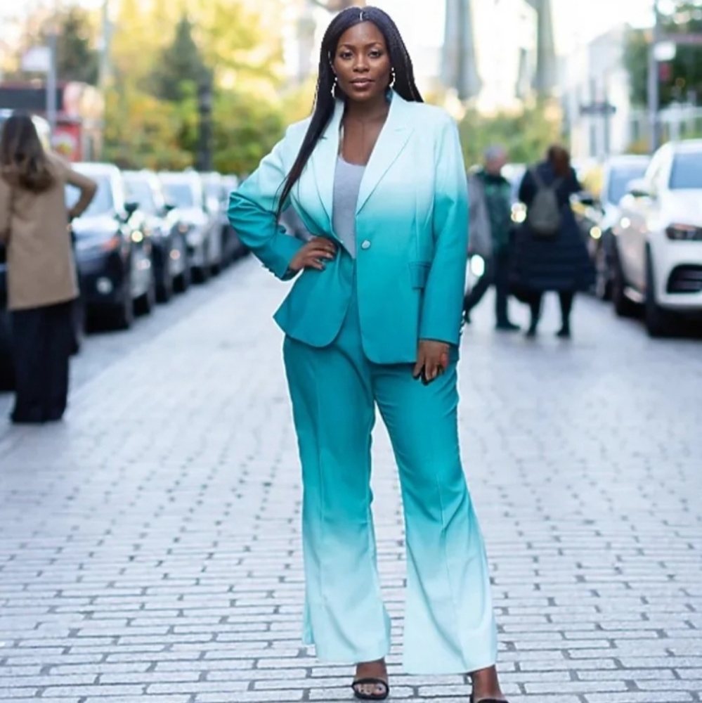 GRADIENT BLUE/GREEN BLAZER AND PANTS SET